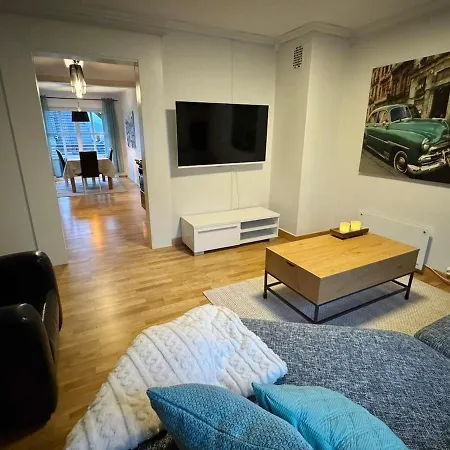 Апартаменты Spacious In A Quiet Area