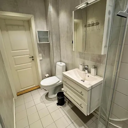 Spacious In A Quiet Area דירה נרוויק